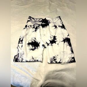 SLIM TUMMY TUCK LEGGING SHORTS